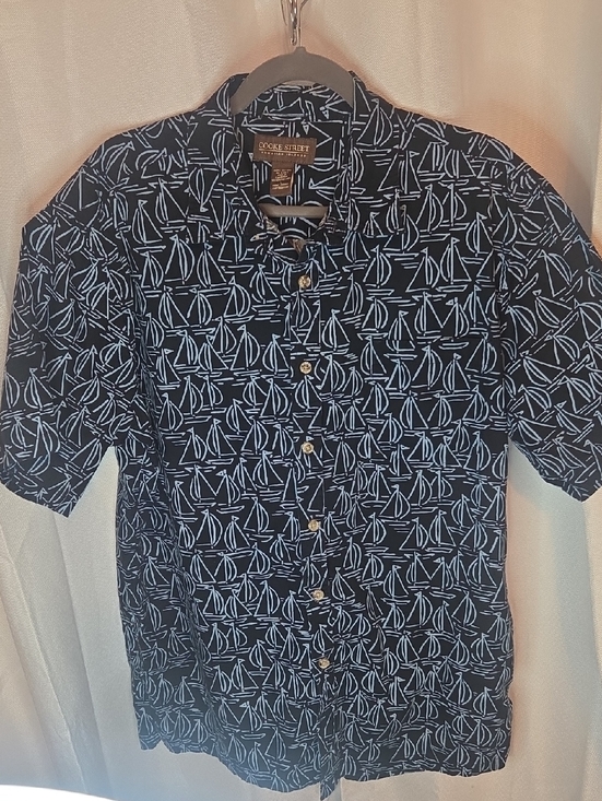 Cooke Street Other - Cooke Street Hawaiian Island-Navy Sailboat Print Short-Sleeve Shirt- Large